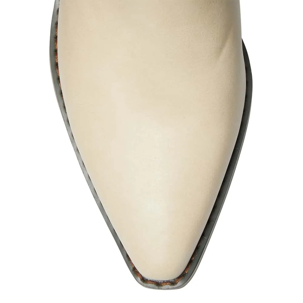 Wyoming Boot in Nude