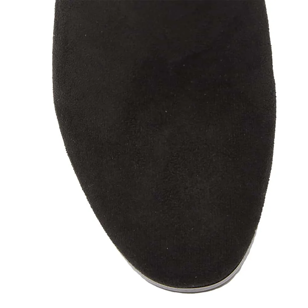 Yates Boot in Black