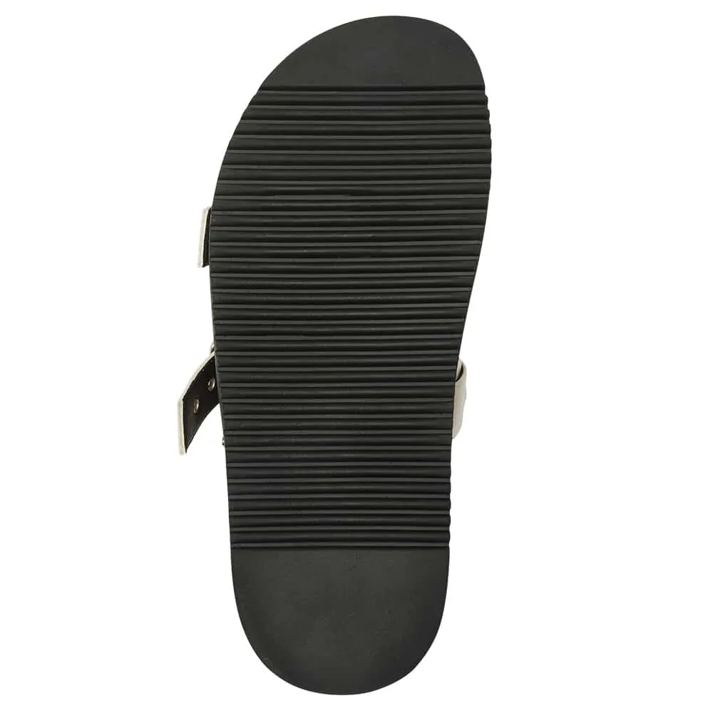 Zora Sandal in Beige Smooth